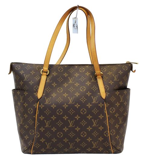 louis vuitton monogram totes|louis Vuitton Monogram tote bag.